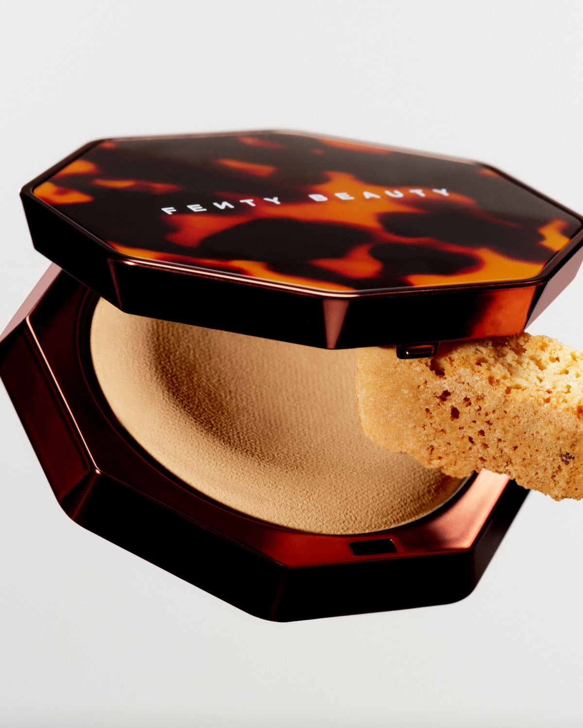 Sun Stalk’r Soufflé Pressed Mousse Cream Bronzer — Biscotti