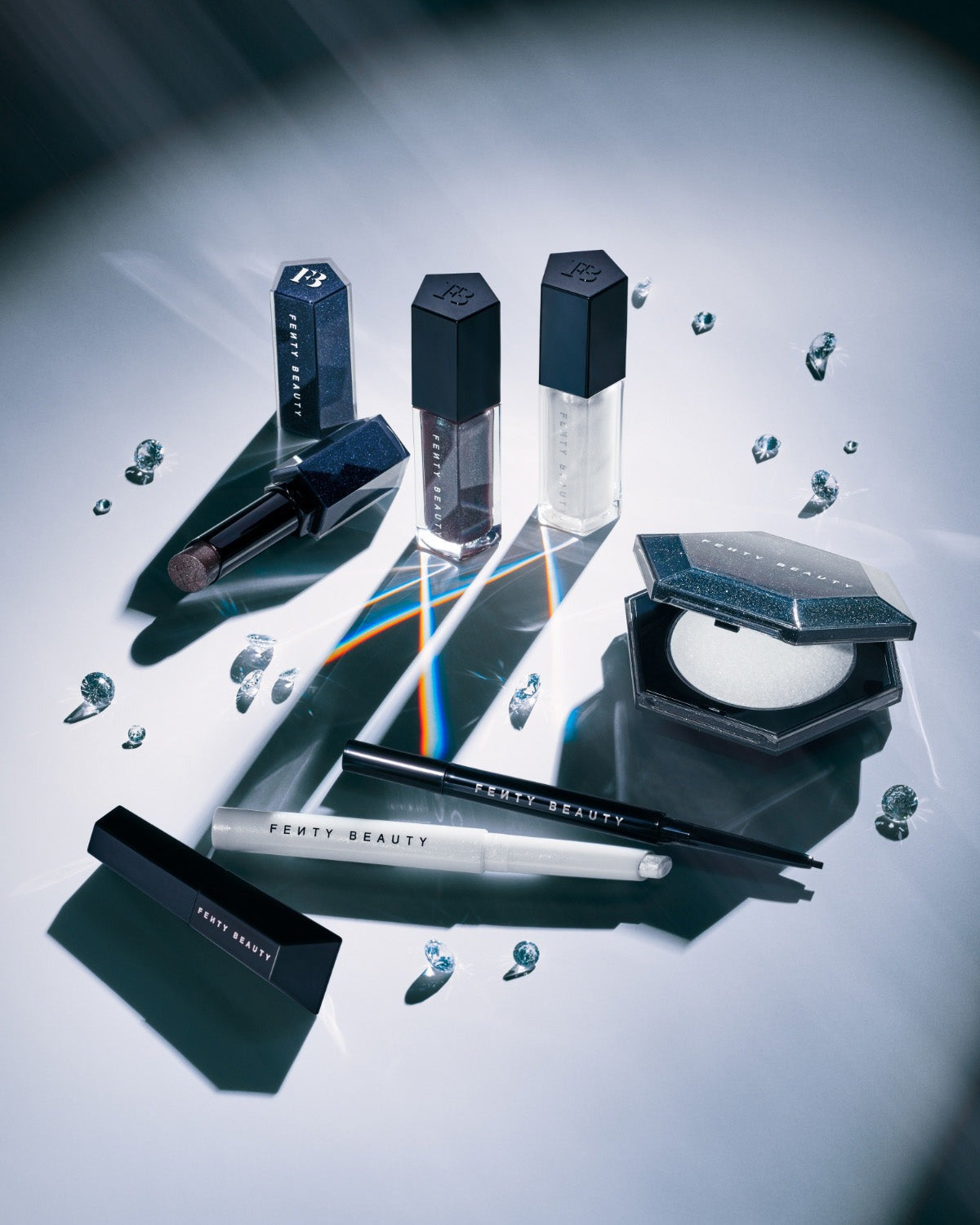 Smoke ’N Diamonds Eye Trio