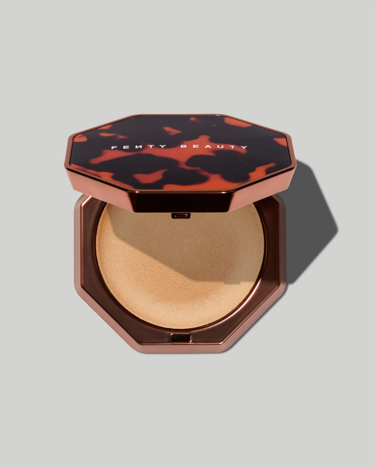 Sun Stalk’r Soufflé Pressed Mousse Cream Bronzer — Biscotti