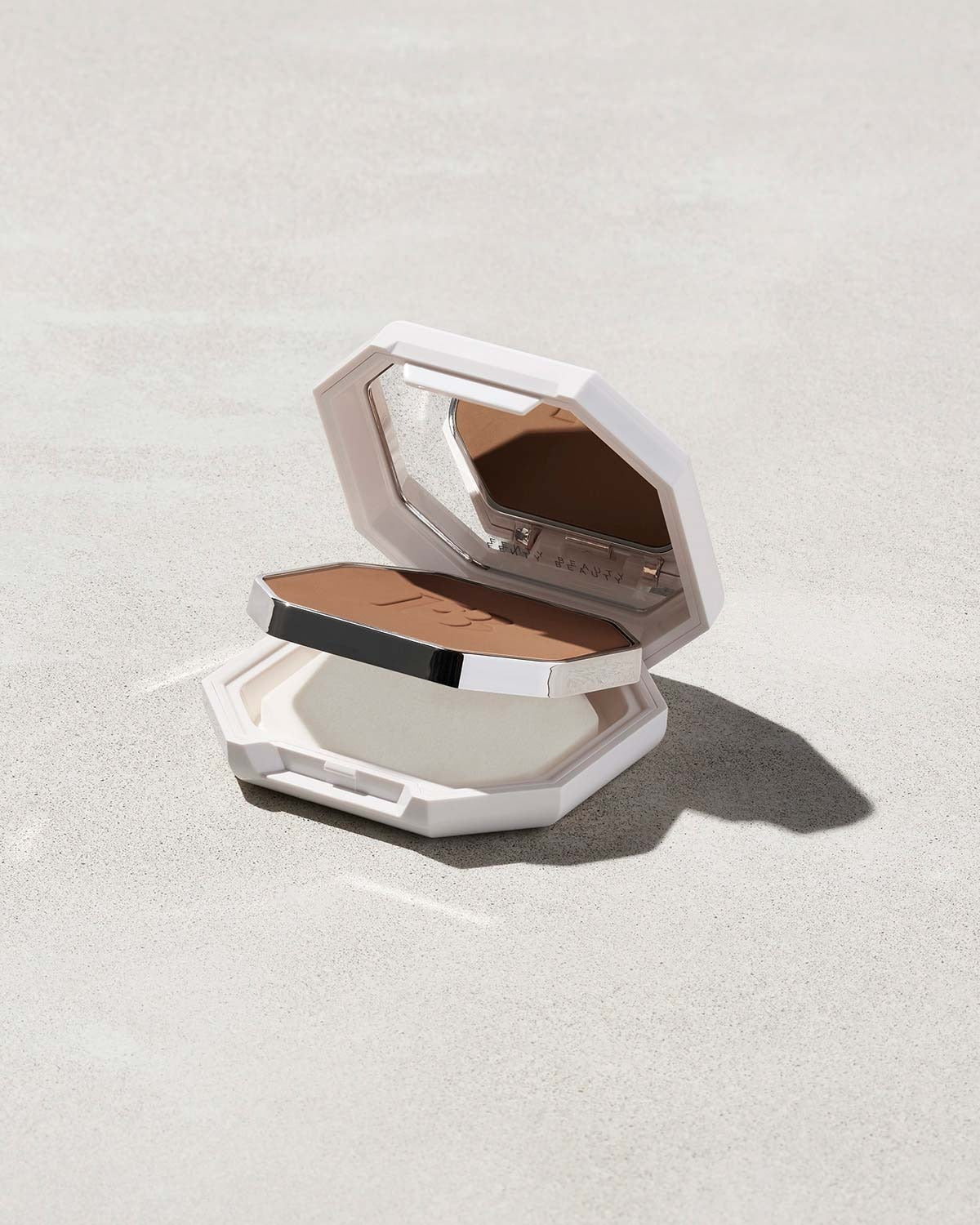 Pro Filt'r Soft Matte Powder Foundation — #450