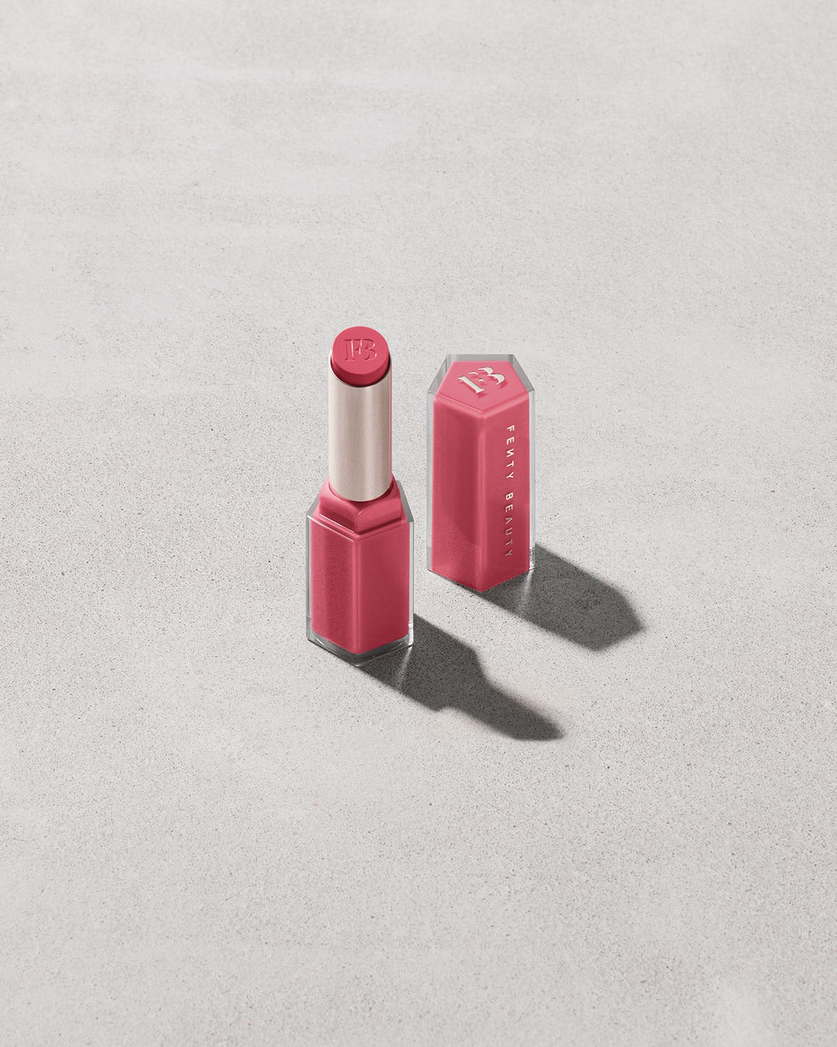 Gloss Bomb Stix High-Shine Gloss Stick — High'Biscus