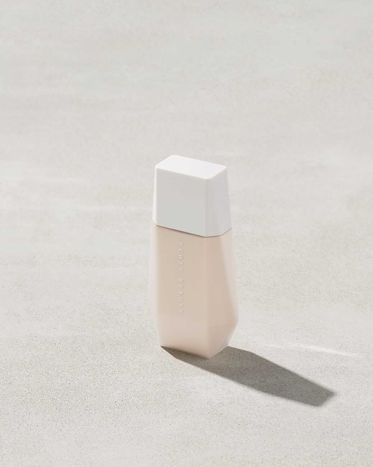 Eaze Drop Lightweight Blurring Skin Tint — 1