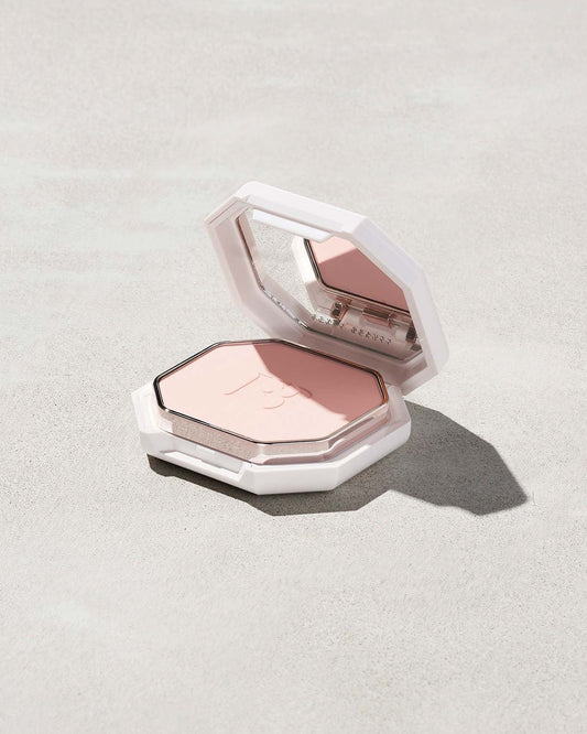 Pro Filt'r Soft Matte Powder Foundation — #110