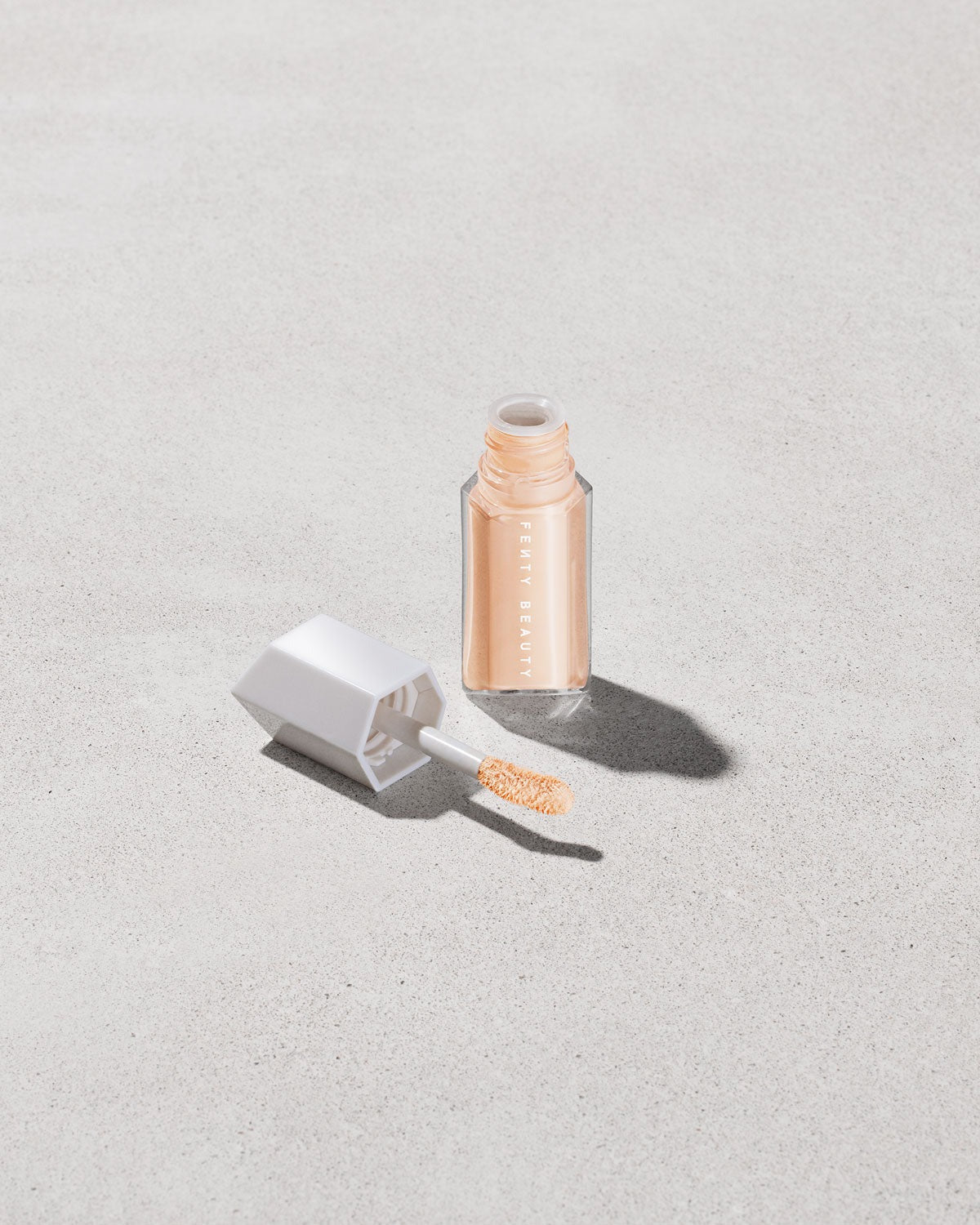 We're Even Hydrating Longwear Concealer — 225N