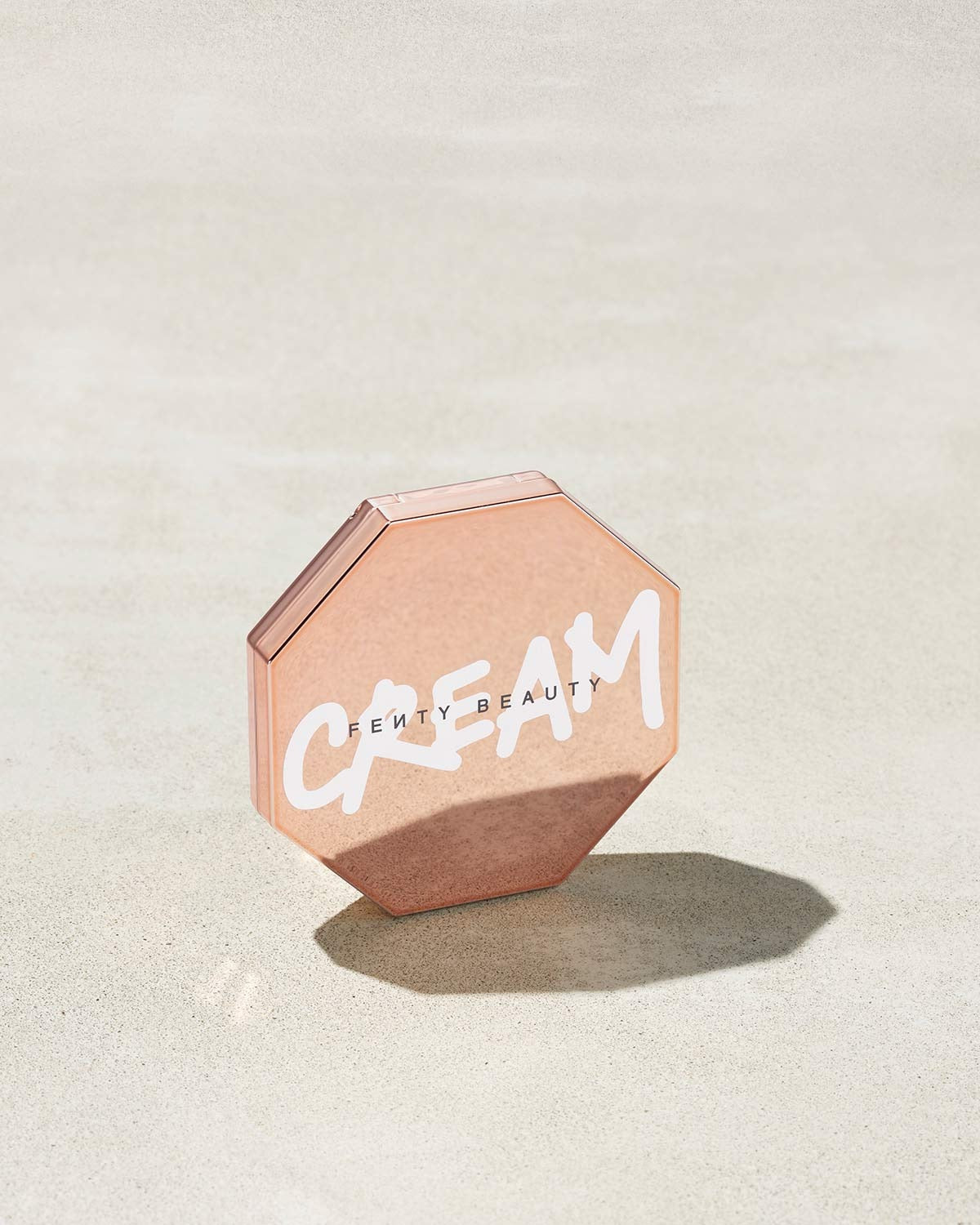 Cheeks Out Freestyle Cream Bronzer — Teddy